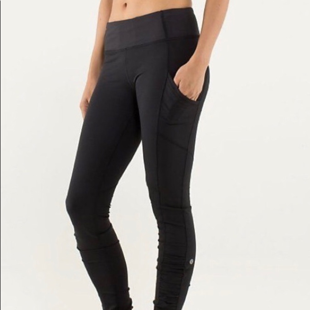 Lululemon Black Speed Tight Leggings Size 2